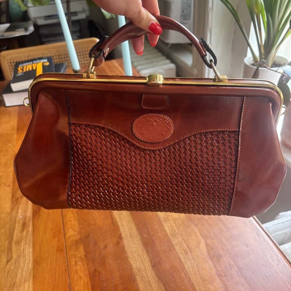 Vintage Gold Coast Structured Frame Bag – Doctor Satchel Style